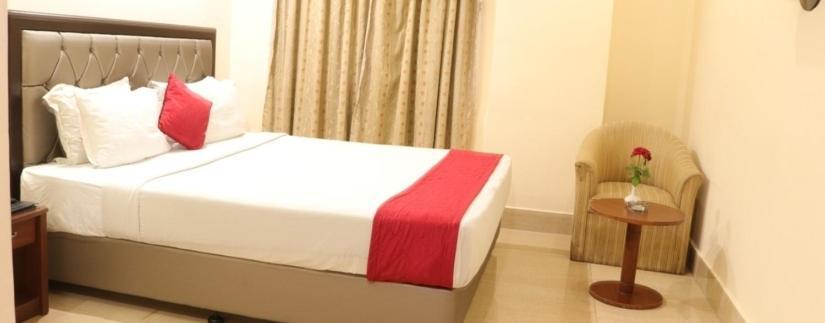 Hotel The Presidency Bhubaneswar Exterior foto