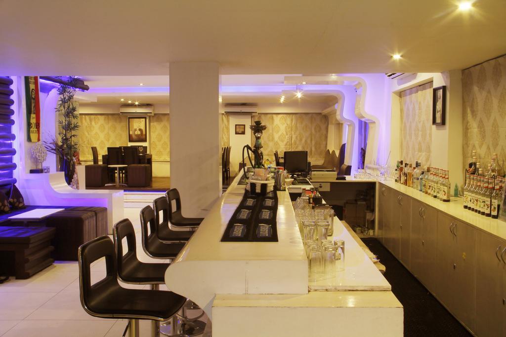 Hotel The Presidency Bhubaneswar Exterior foto